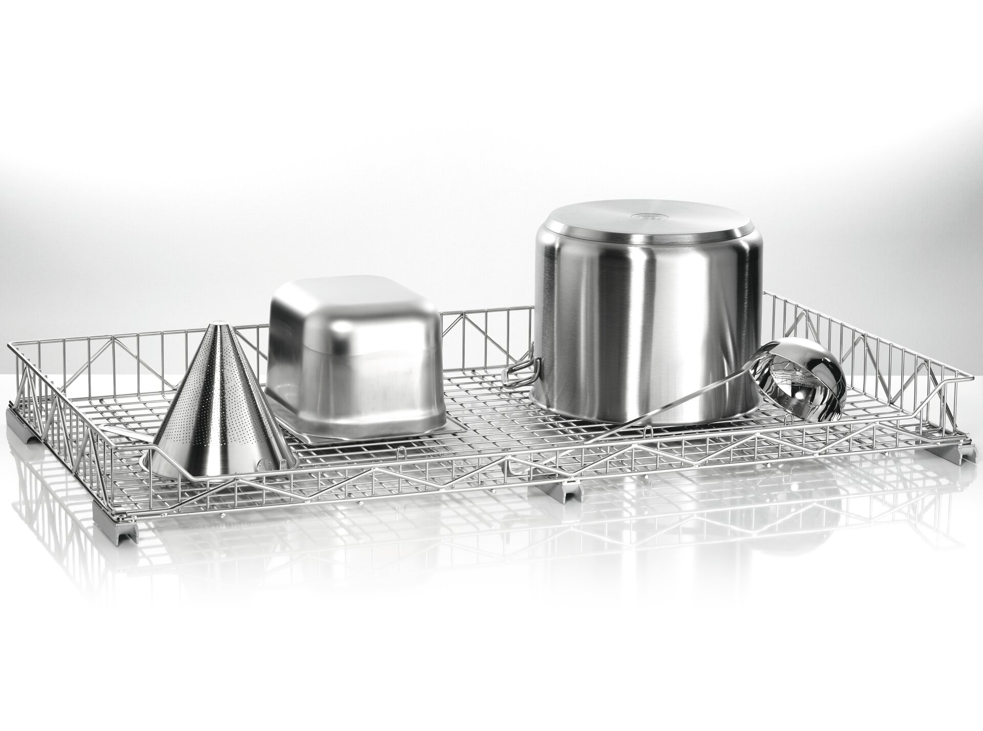 Gerätekorb Größe XL / Edelstahl / 1305 x 672 x 134 mm