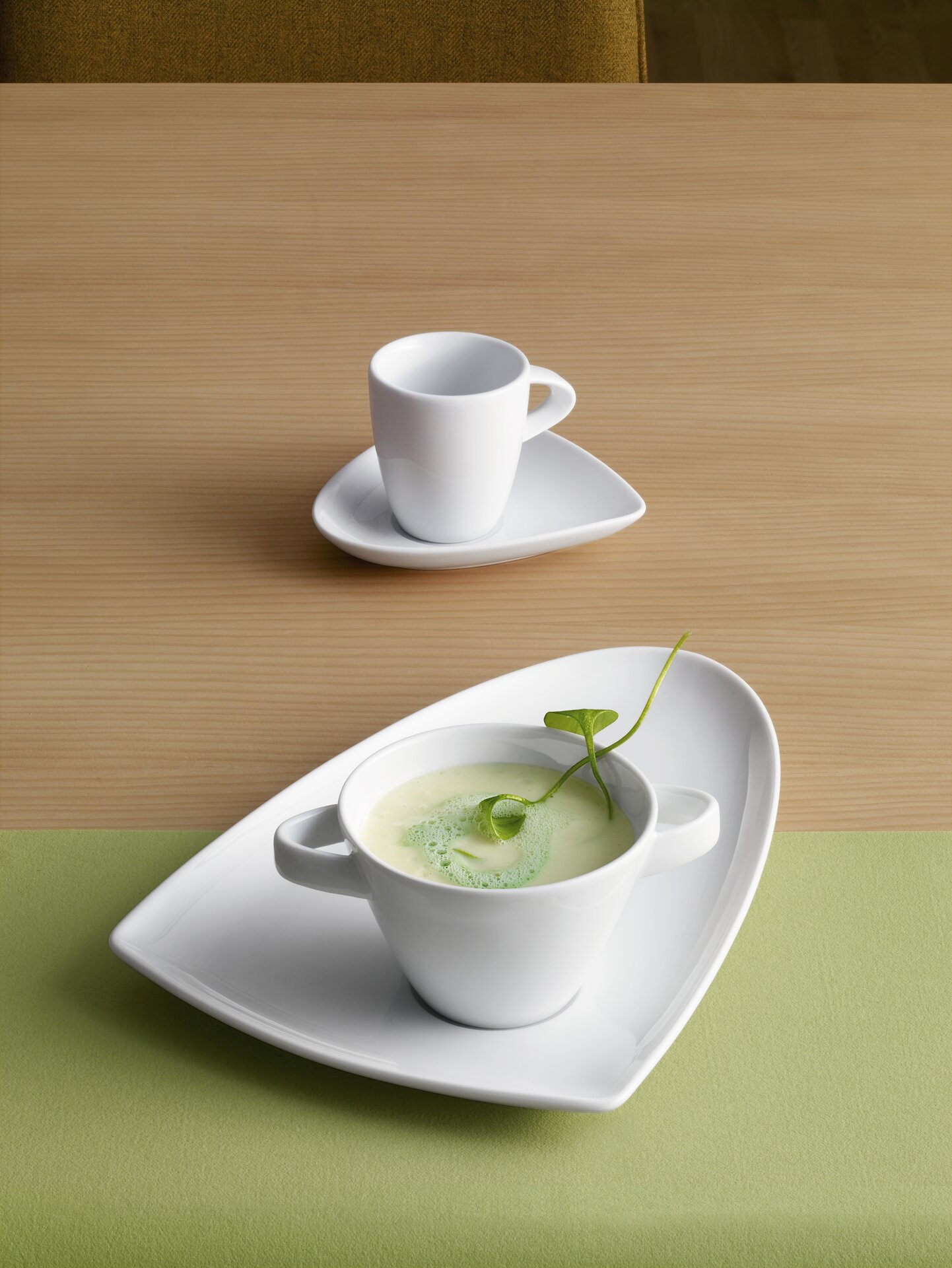 Kombi-Untertasse asymmetrisch 150 x 141 mm