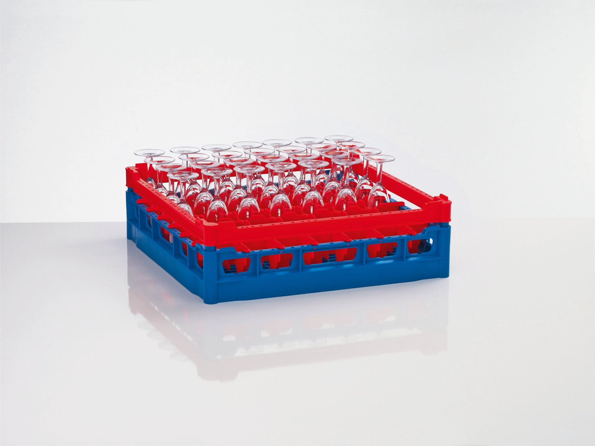 Gläserkorb Kunststoff für 49 Gläser/ 500 x 500 mm / max. Glashöhe 110 mm rot