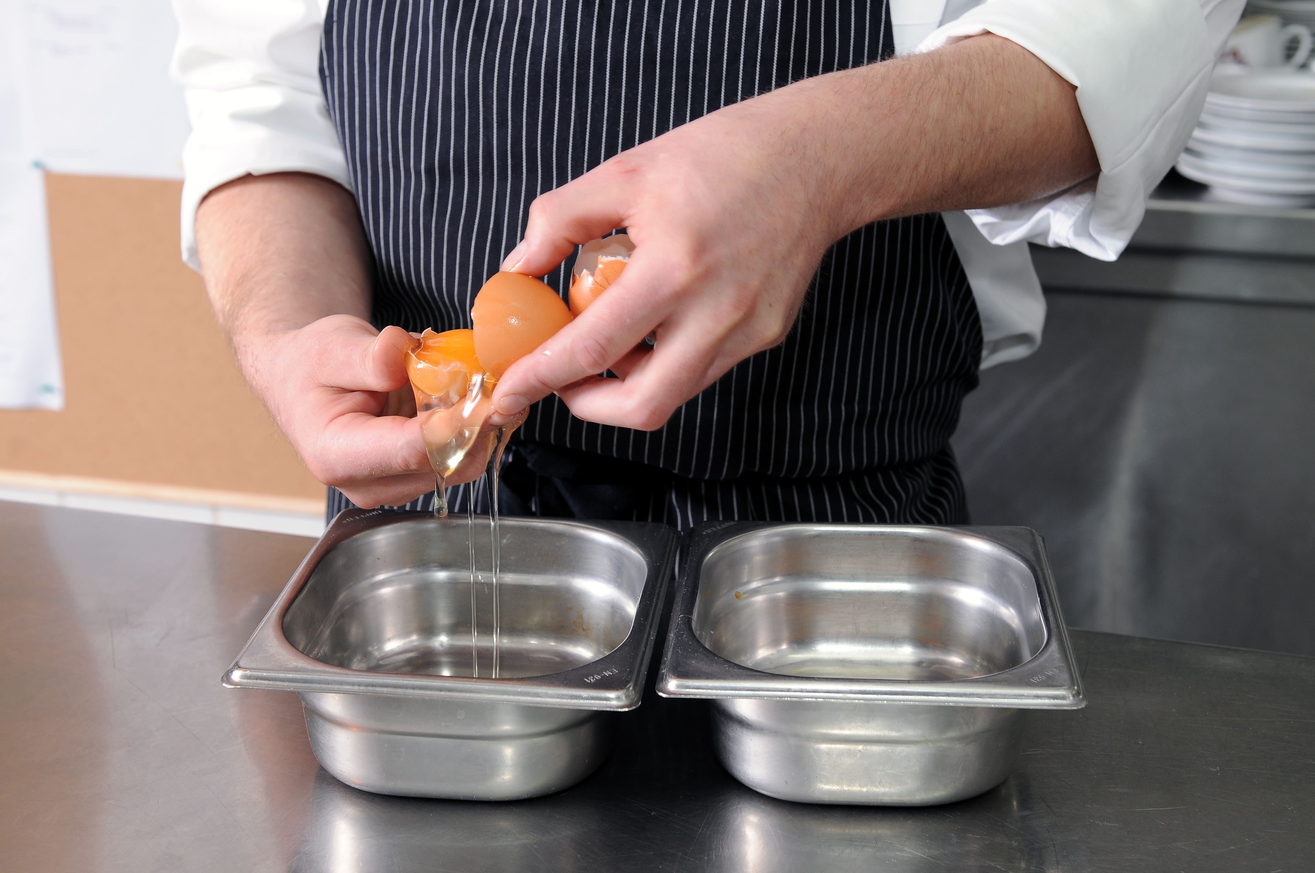 kuehltisch-4-tueren-gastronomie