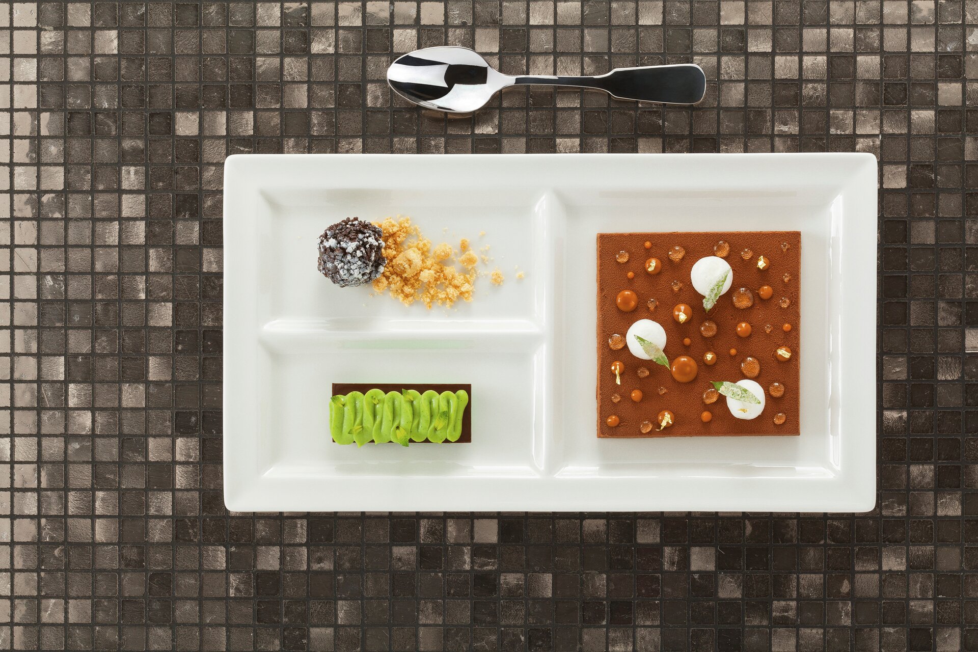Platte rechteckig 390 x 210 mm mit 3 Flächen creme Classic Gourmet